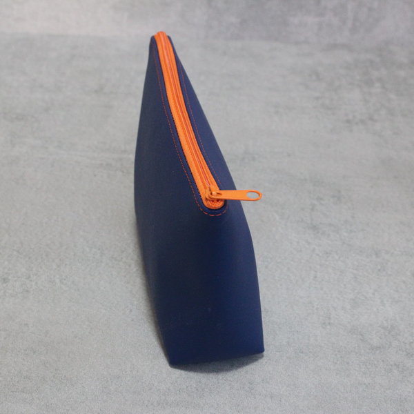 kleiner Allrounder aus Kunstleder - dunkelblau/orange